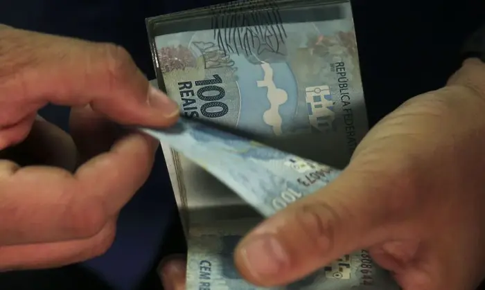 Microcrédito da CAIXA libera até R$ 3 mil para quem tem nome sujo