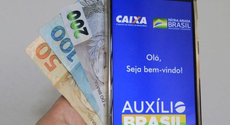 Auxílio Brasil: Benefício poderá subir para R$ 600