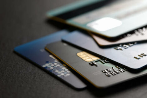 Os 10 Melhores Cartões de Crédito para o Ano de 2023: Surpreenda-se com as Nossas Escolhas!