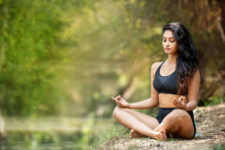 Aprender Yoga En Casa En 13 Días: Un Camino Hacia La Paz Interior Y La Salud Física